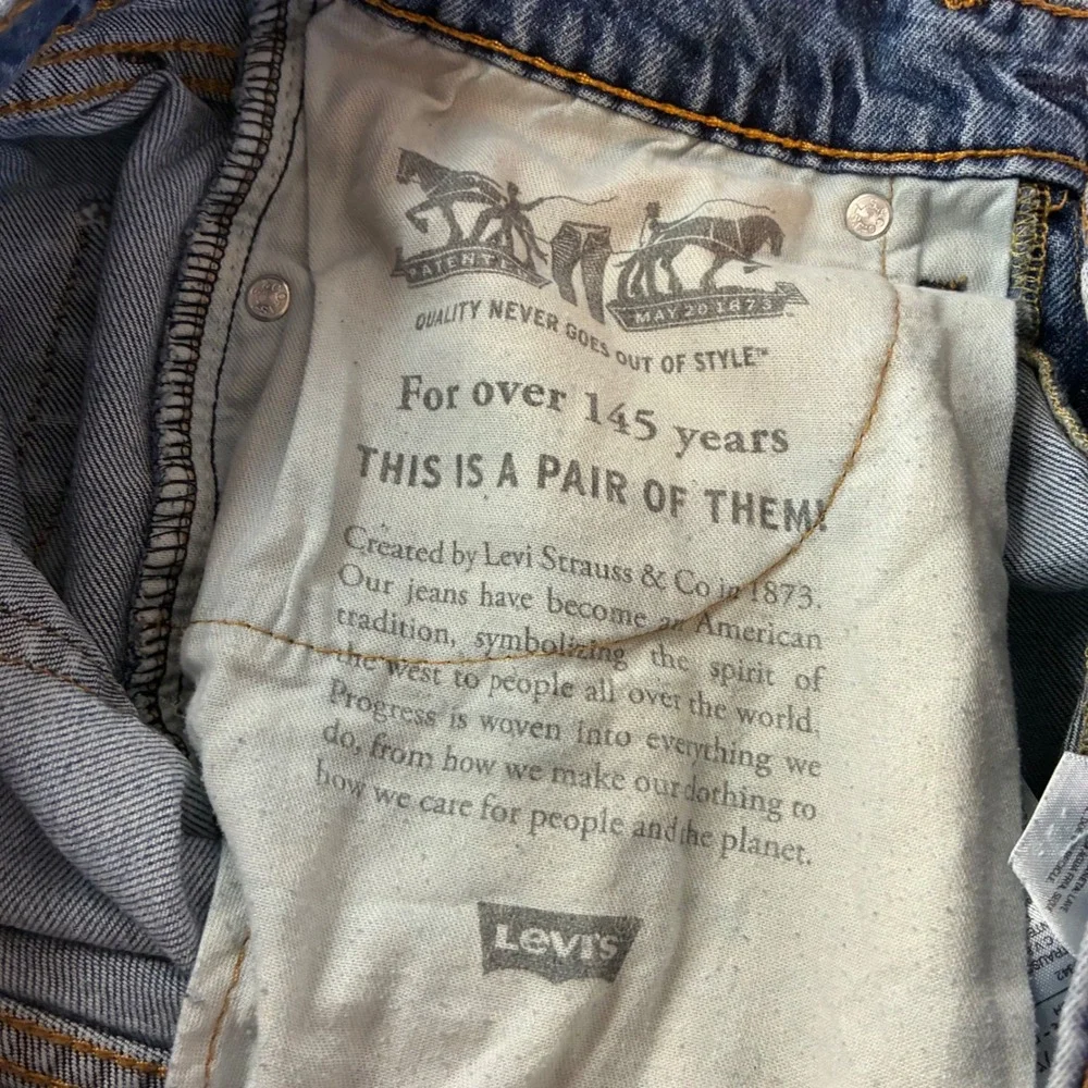 Levis 514 Straight Leg Jeans Mens 29x32 Medium Wash Blue Denim Y2K Cowboy Street